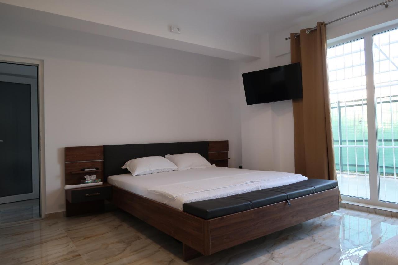 Home Space One Năvodari المظهر الخارجي الصورة